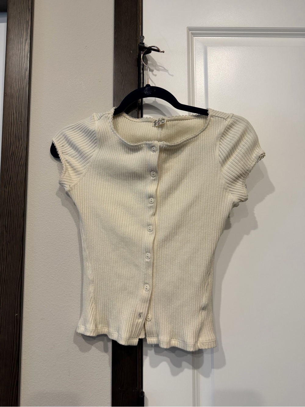 FREE PEOPLE MOST WANTED CARDI IN IVORY - Picture 2 of 3